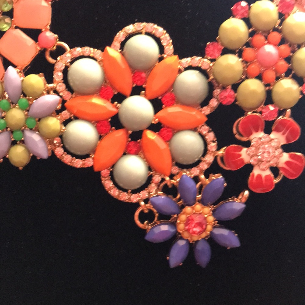 Floral Multicolor Statement Necklace - Picture 2 of 5